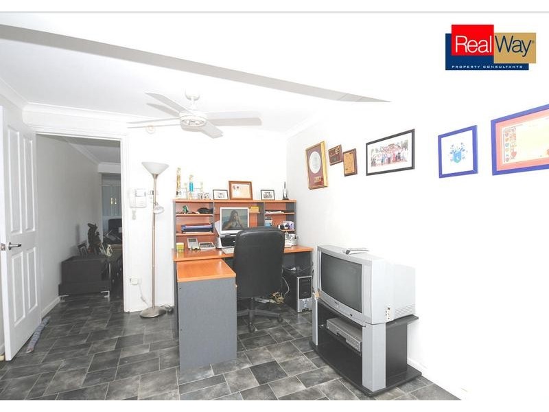 57 Hibiscus St, Urangan QLD 4655