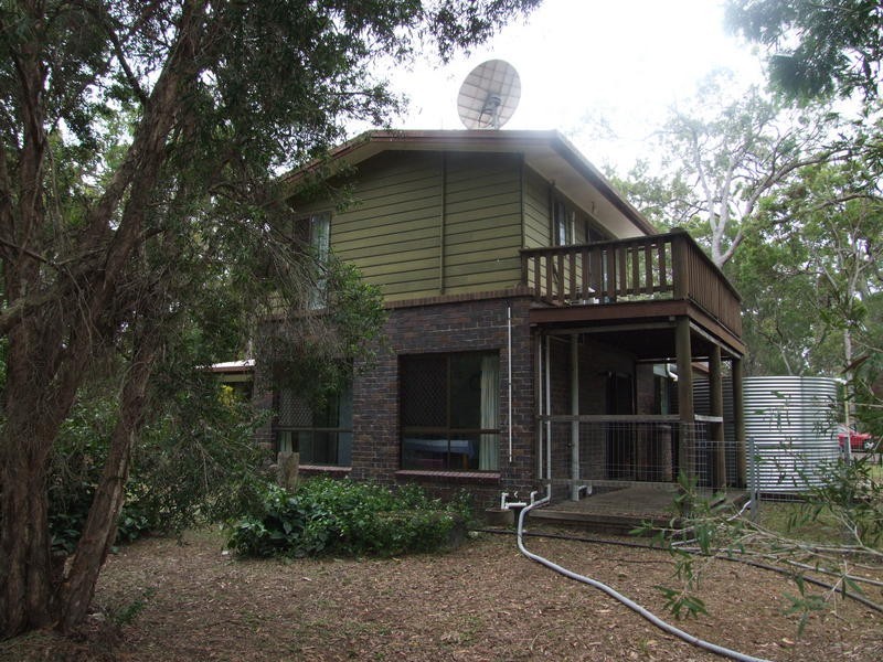 411 Booral Rd, Booral QLD 4655