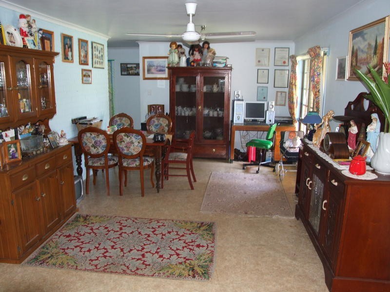 100 Denmans Camp Rd, Torquay QLD 4655