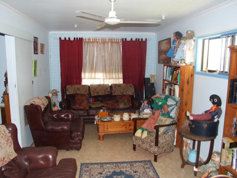 100 Denmans Camp Rd, Torquay QLD 4655