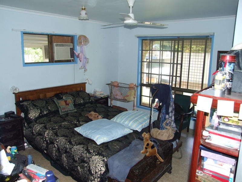 100 Denmans Camp Rd, Torquay QLD 4655