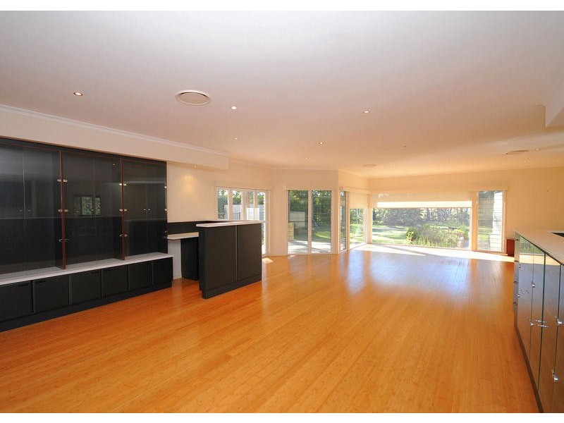 118 Honeyeater Drve, Sunshine Acres QLD 4655