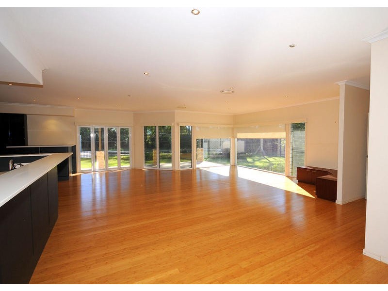 118 Honeyeater Drve, Sunshine Acres QLD 4655