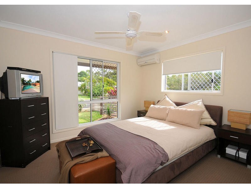28 Fairway Drive, Urraween QLD 4655