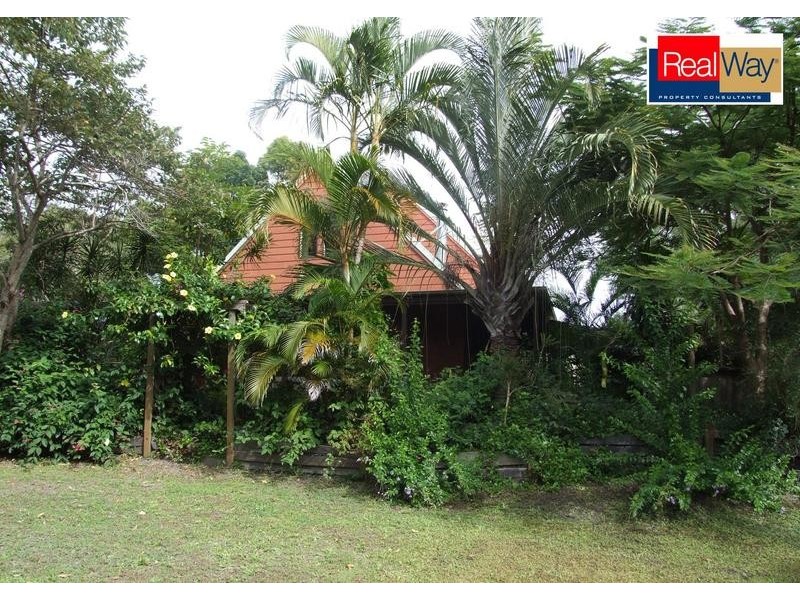 37 Beacon Rd, Booral QLD 4655