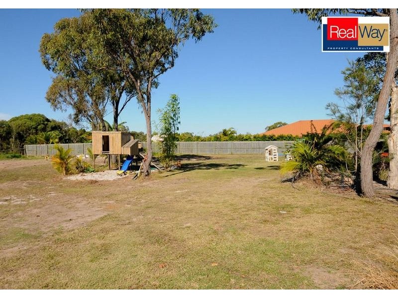5 Montuna Ct, Wondunna QLD 4655