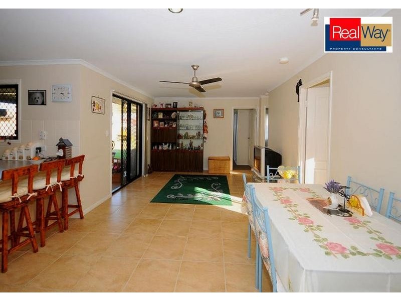 14 Kensi Crt, Point Vernon QLD 4655