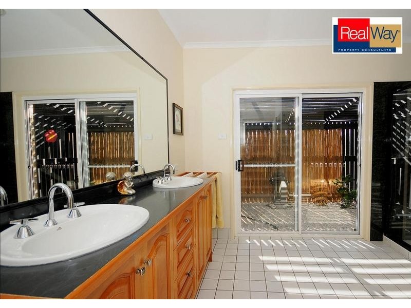 Kawungan QLD 4655