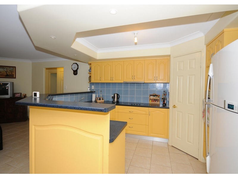 36 Beacon Road, Booral QLD 4655