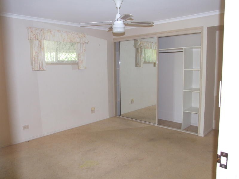 12 Elm Crt, Kawungan QLD 4655