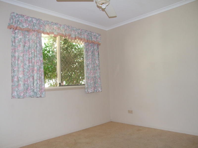 12 Elm Crt, Kawungan QLD 4655