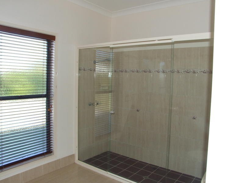 20 Rosewood Avenue, Wondunna QLD 4655