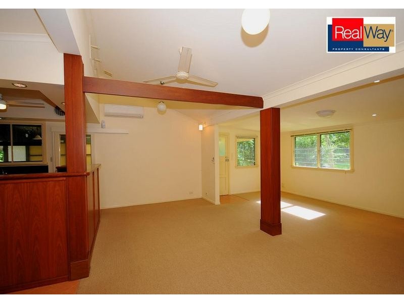 Sunshine Acres QLD 4655