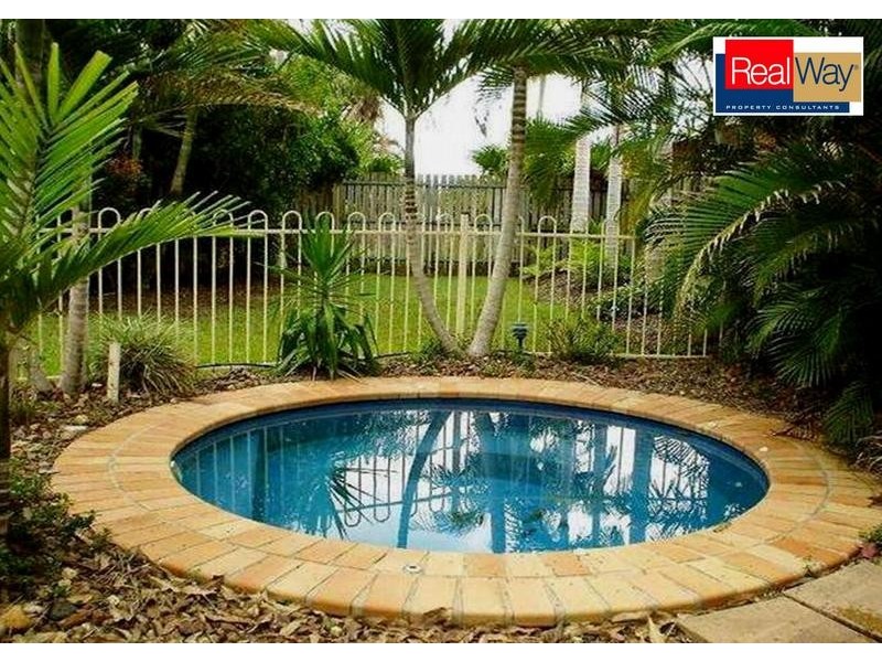 10 Mackay Dr, Kawungan QLD 4655
