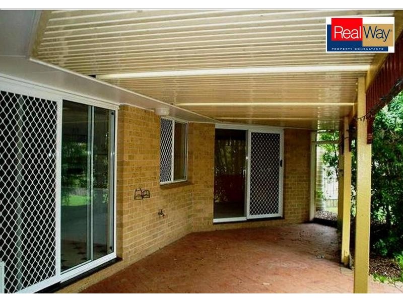 10 Mackay Dr, Kawungan QLD 4655