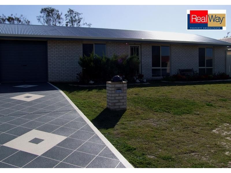 59 Bunya Crt, Eli Waters QLD 4655