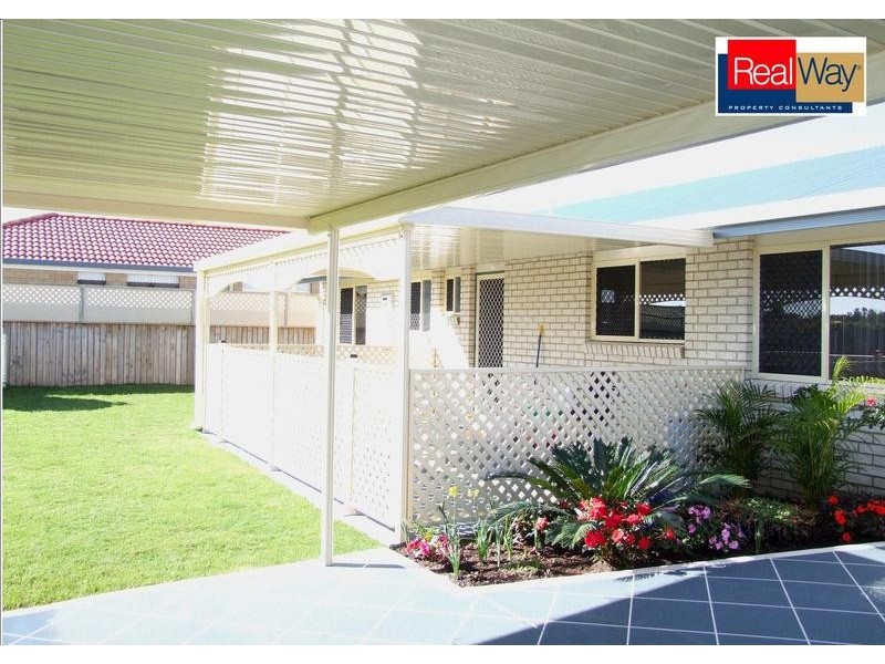 59 Bunya Crt, Eli Waters QLD 4655