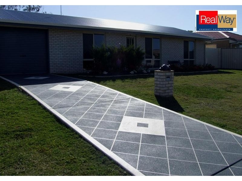 59 Bunya Crt, Eli Waters QLD 4655