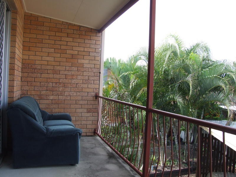 3&4/ 80 Hibiscus St, Urangan QLD 4655