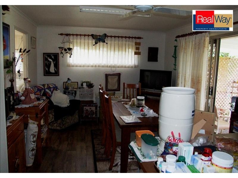 35 Winchelsea St, Pialba QLD 4655