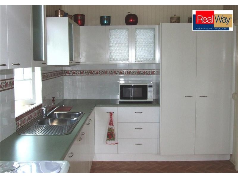 15 Freshwater St, Scarness QLD 4655