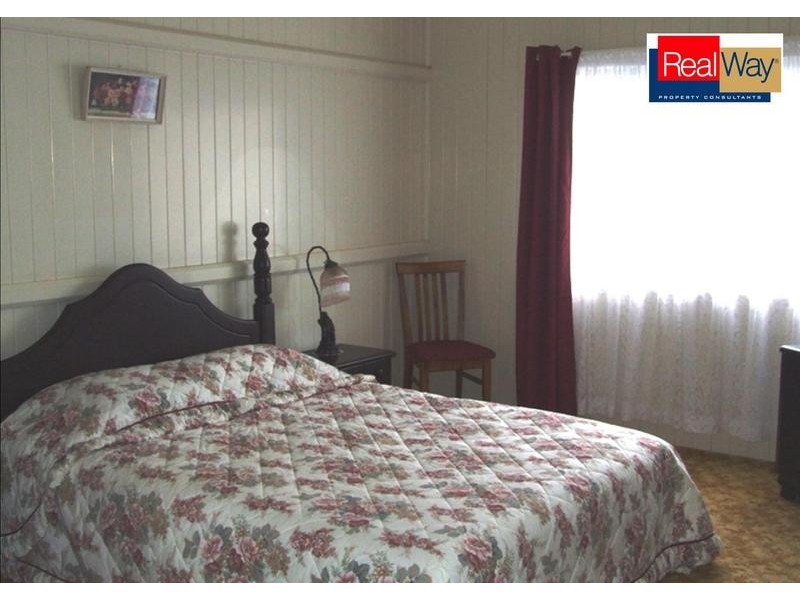 15 Freshwater St, Scarness QLD 4655