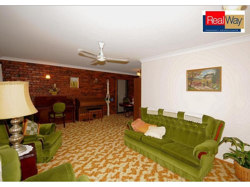 18 Tingira Terrace, Scarness QLD 4655