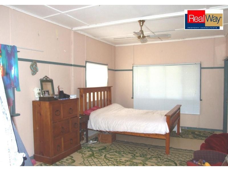 48 Truro St, Torquay QLD 4655