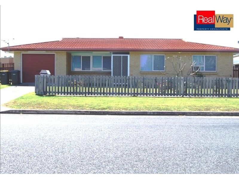 3 Hayworth St, Point Vernon QLD 4655
