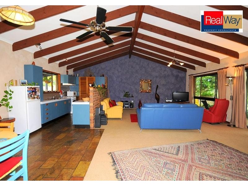 39 Oleander Avenue, Kawungan QLD 4655