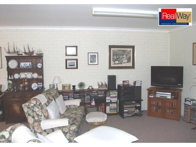 1 & 2/ 128 Tooth St, Pialba QLD 4655