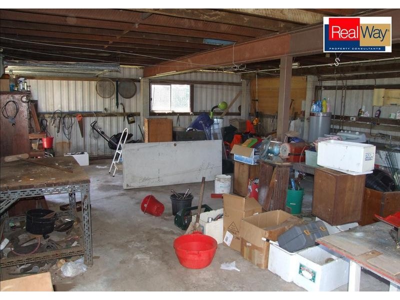 1 Kenny Way, Point Vernon QLD 4655