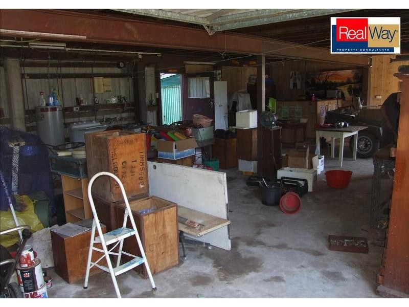 1 Kenny Way, Point Vernon QLD 4655