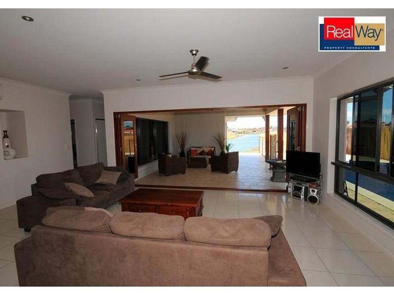 Eli Waters QLD 4655