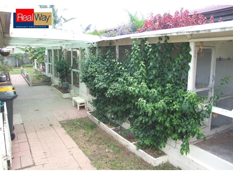 9 Masters Crt, Urraween QLD 4655