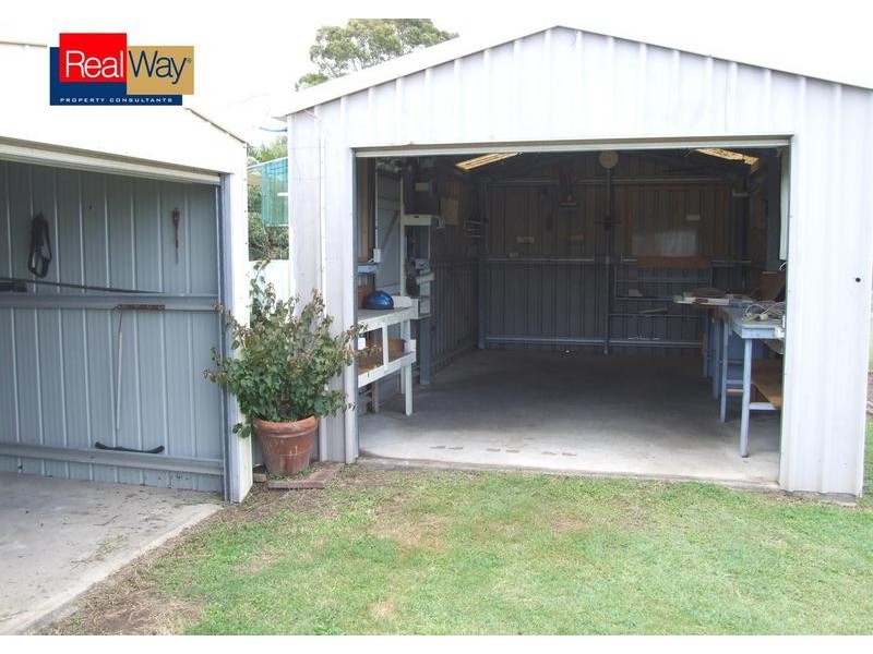 9 Masters Crt, Urraween QLD 4655