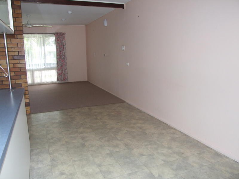 17 Tingira Tce, Scarness QLD 4655