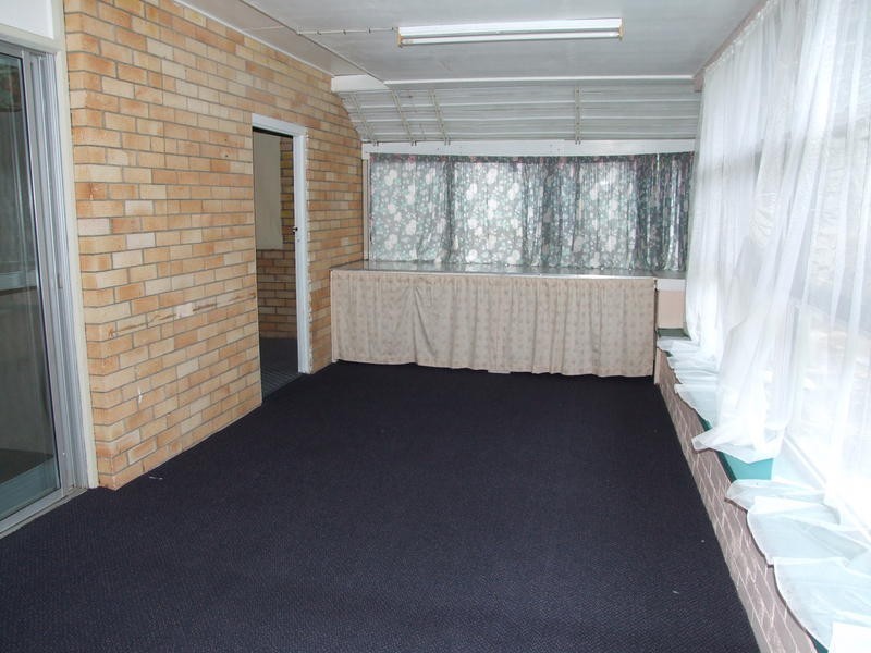 17 Tingira Tce, Scarness QLD 4655