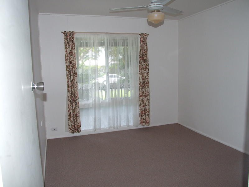 17 Tingira Tce, Scarness QLD 4655