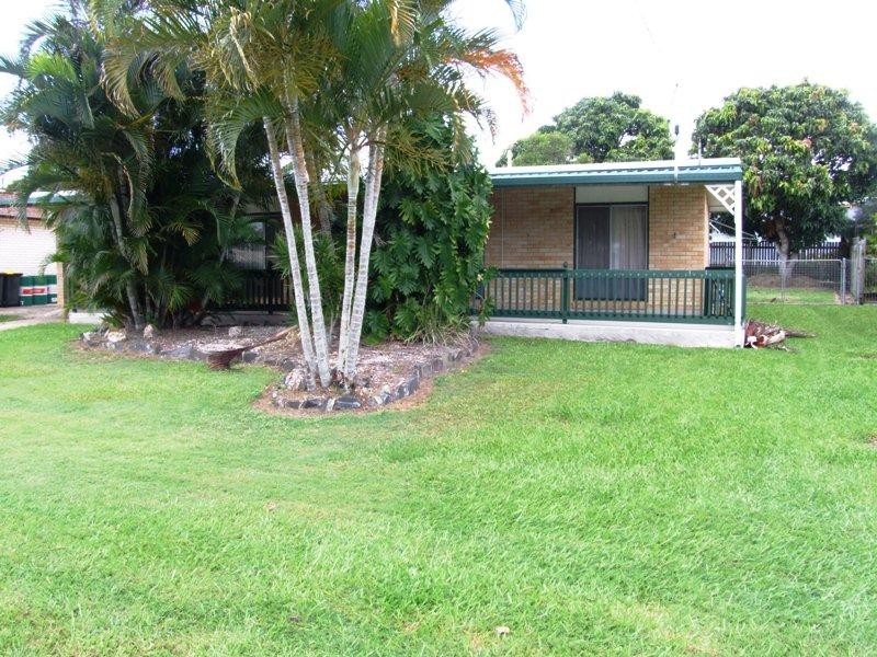 17 Tingira Tce, Scarness QLD 4655