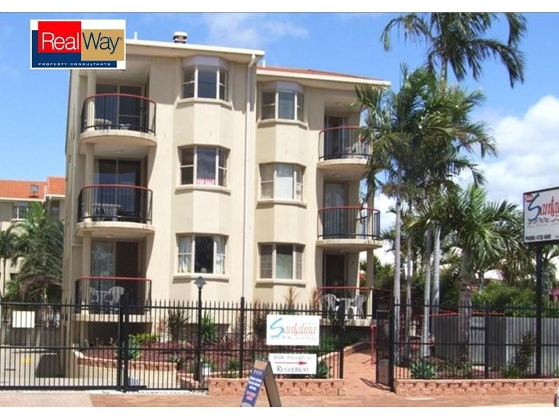 11/ 566 Charlton Esplanade, Urangan QLD 4655