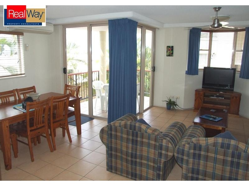 11/ 566 Charlton Esplanade, Urangan QLD 4655