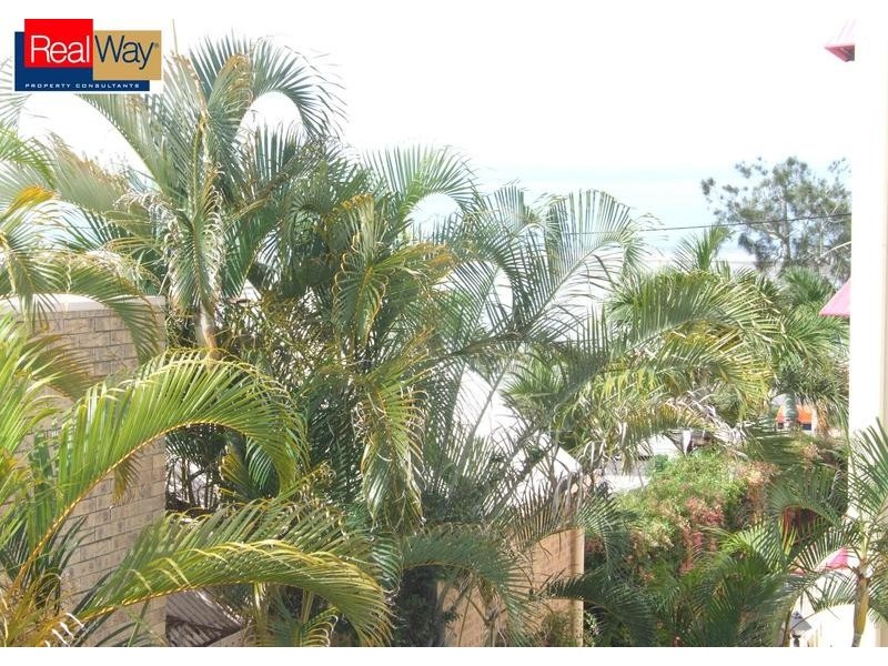 11/ 566 Charlton Esplanade, Urangan QLD 4655