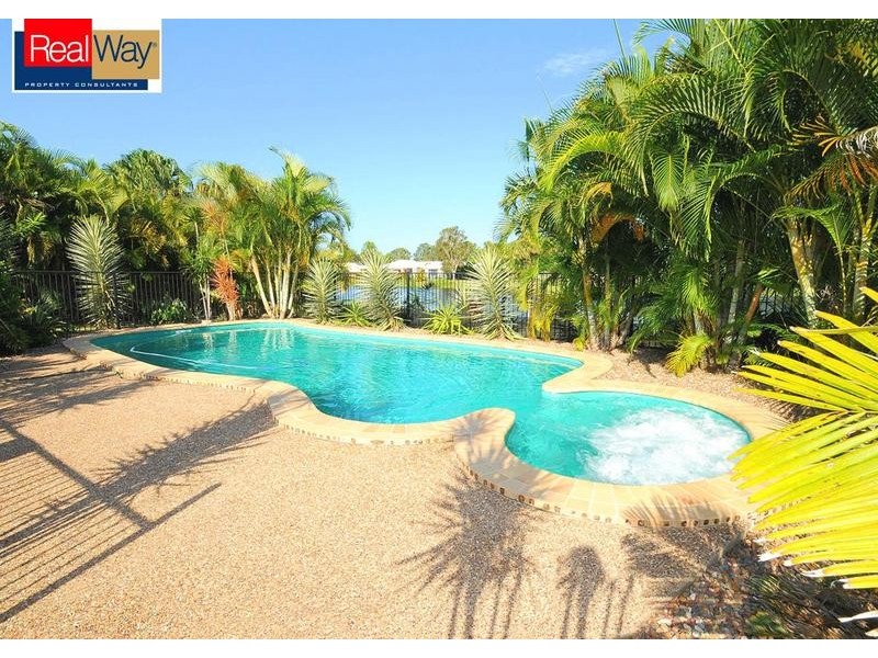 16 Eagle Beach Rd, Dundowran Beach QLD 4655