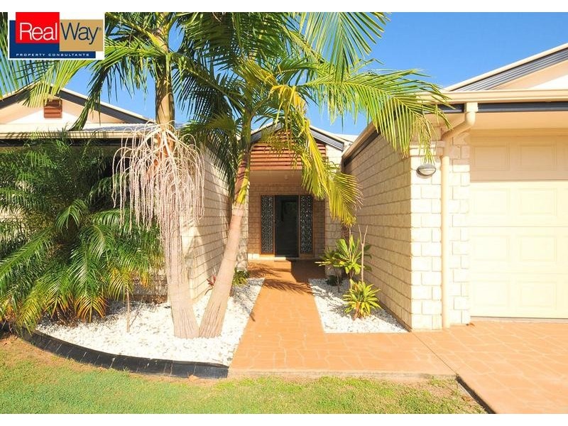 16 Eagle Beach Rd, Dundowran Beach QLD 4655