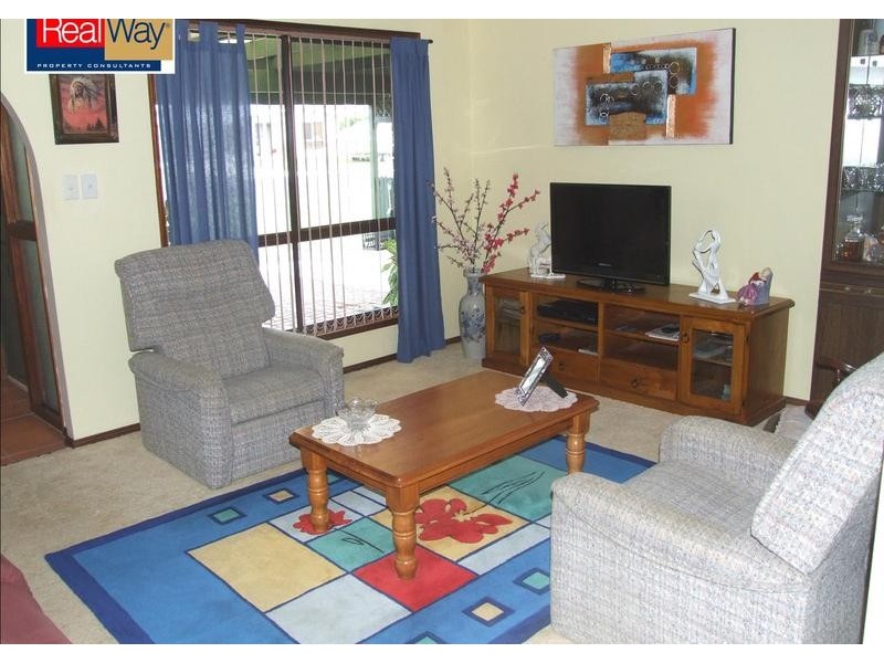 21 Desmond Dve, Toogoom QLD 4655