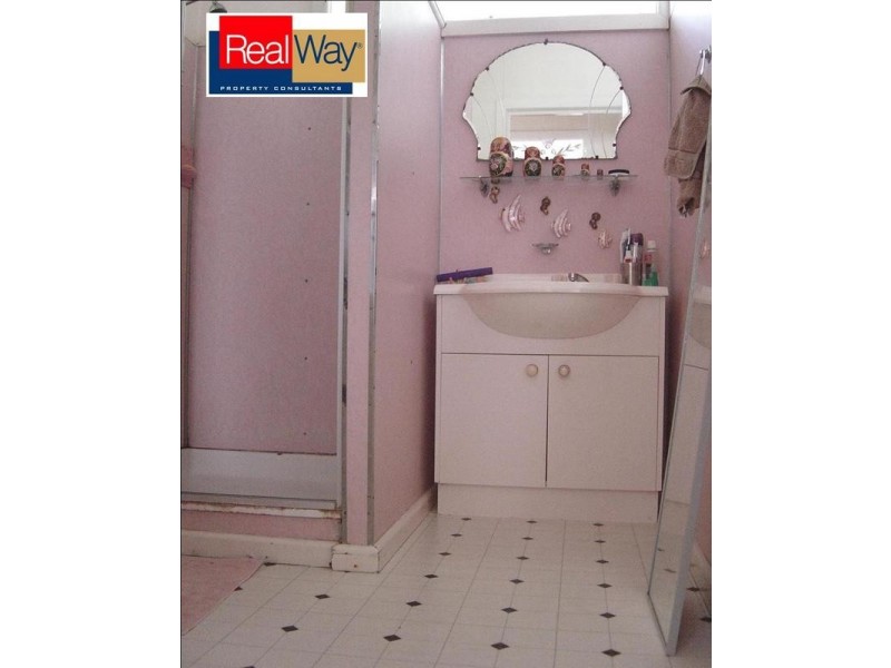 4 Brown St, Torquay QLD 4655