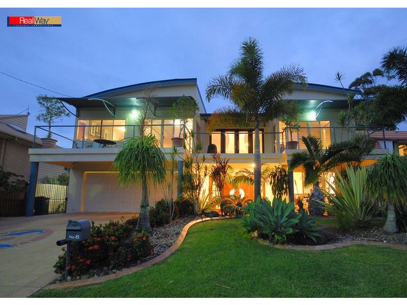 8 Regency Ave, Urraween QLD 4655