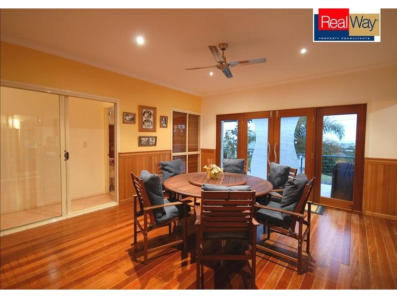 8 Regency Ave, Urraween QLD 4655