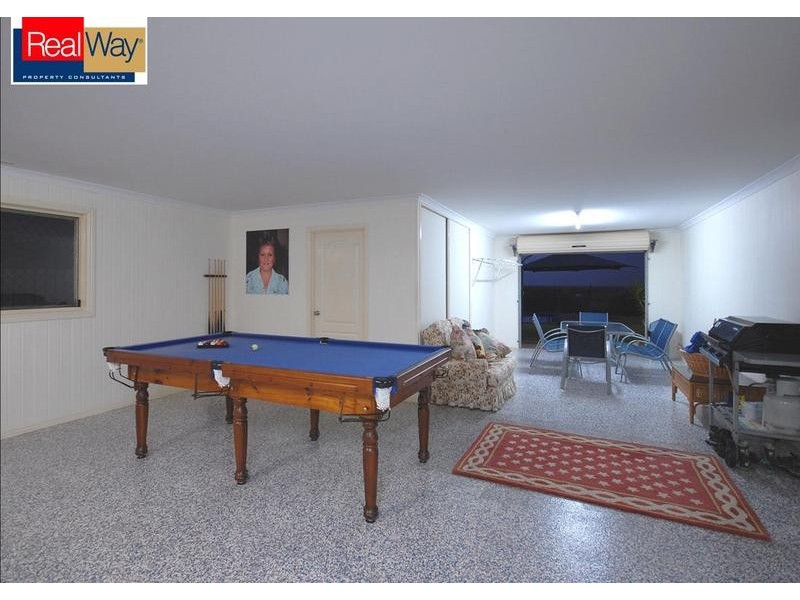 8 Regency Ave, Urraween QLD 4655